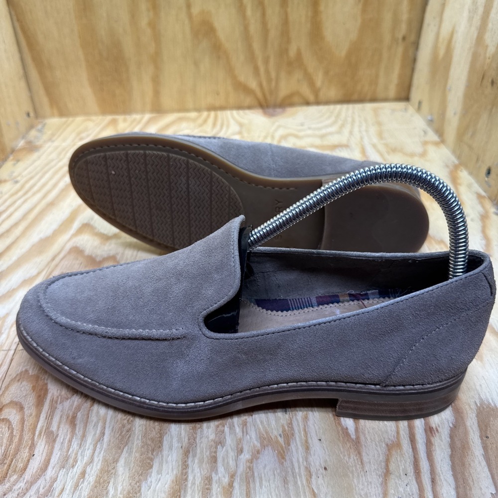 Sperry Fairpoint Loafers Womens 8.5 Taupe Light Brown Suede Slip On Shoe Comfort
